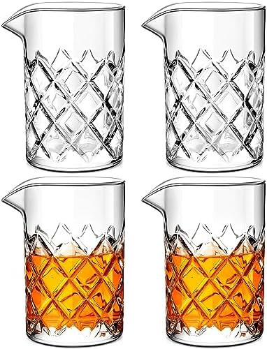 Glass mixing pitcher with grid pattern base