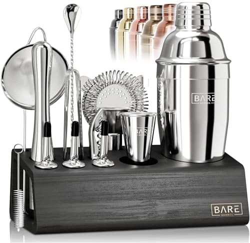 Silver and black cobbler cocktail kit