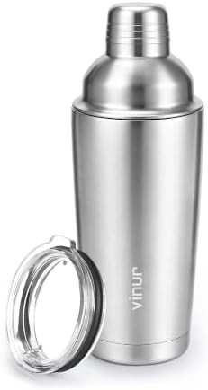 Insulated cocktail shaker with jigger lid